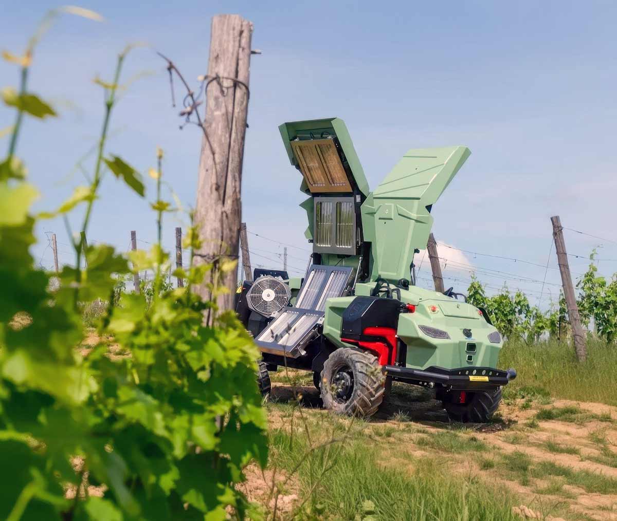 Агробот Icaro X4 для борьбы с милдью